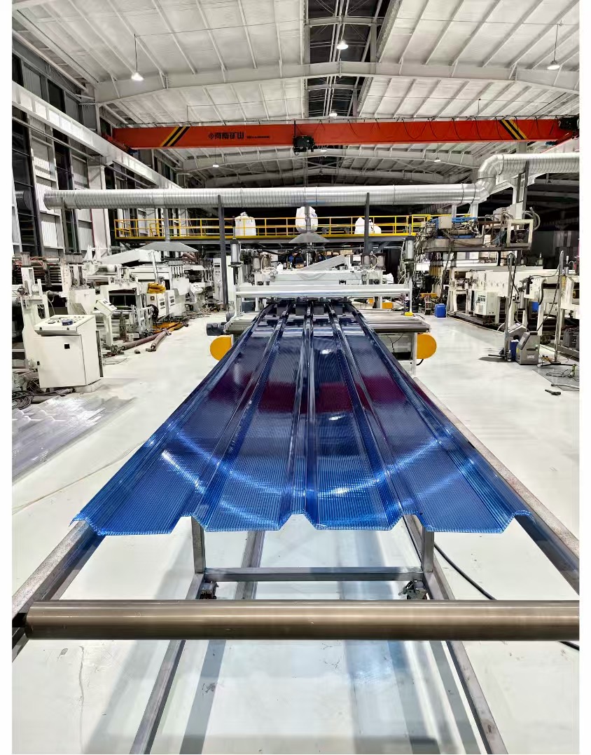 Jwell PC-Hohlplatten-/U-förmige/U-verriegelte Platten-Extrudermaschine Kunststoff-Hohlplatten-Extrusionsmaschine