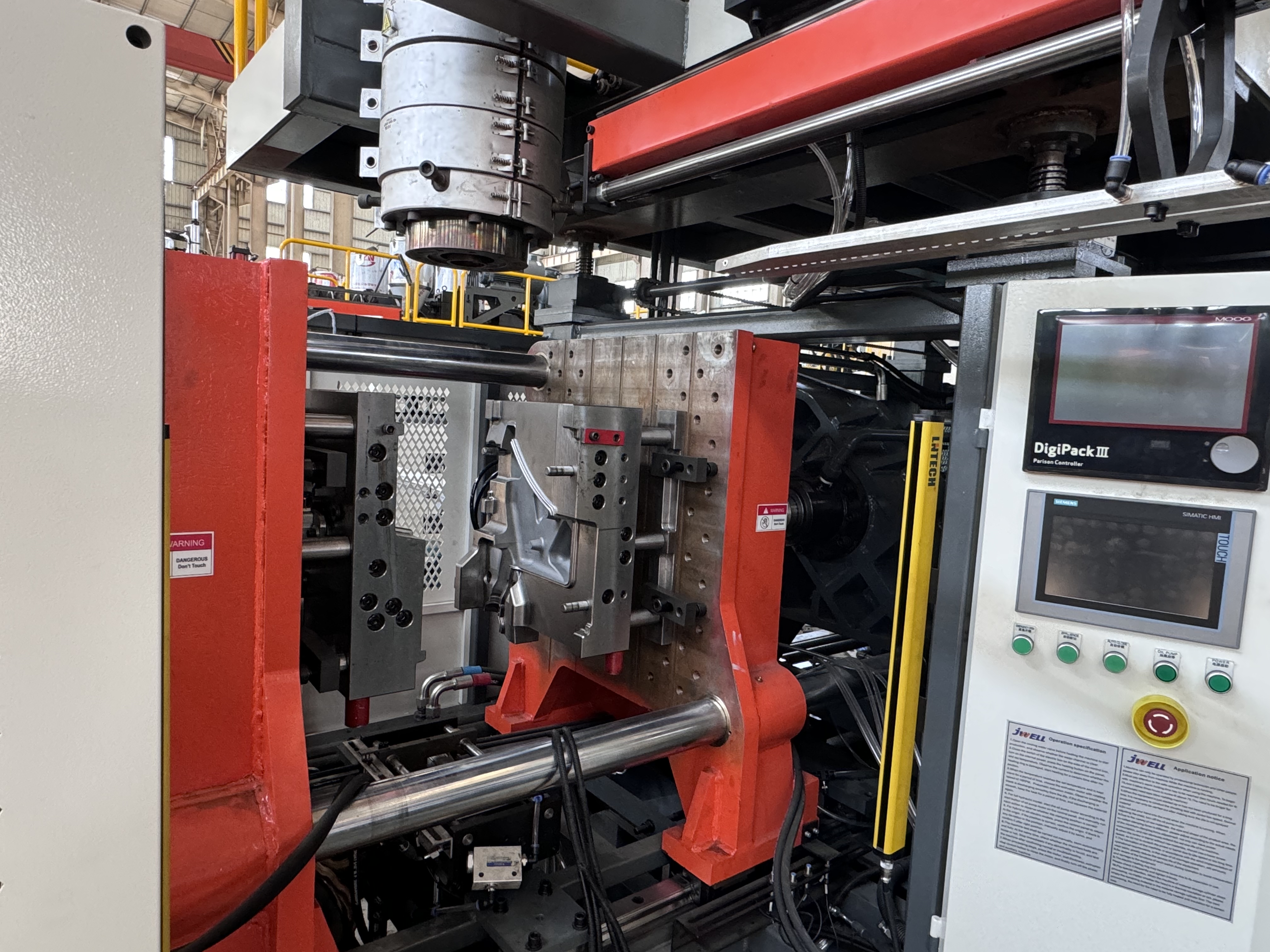 30L Blasformmaschine für Straßenpyramide