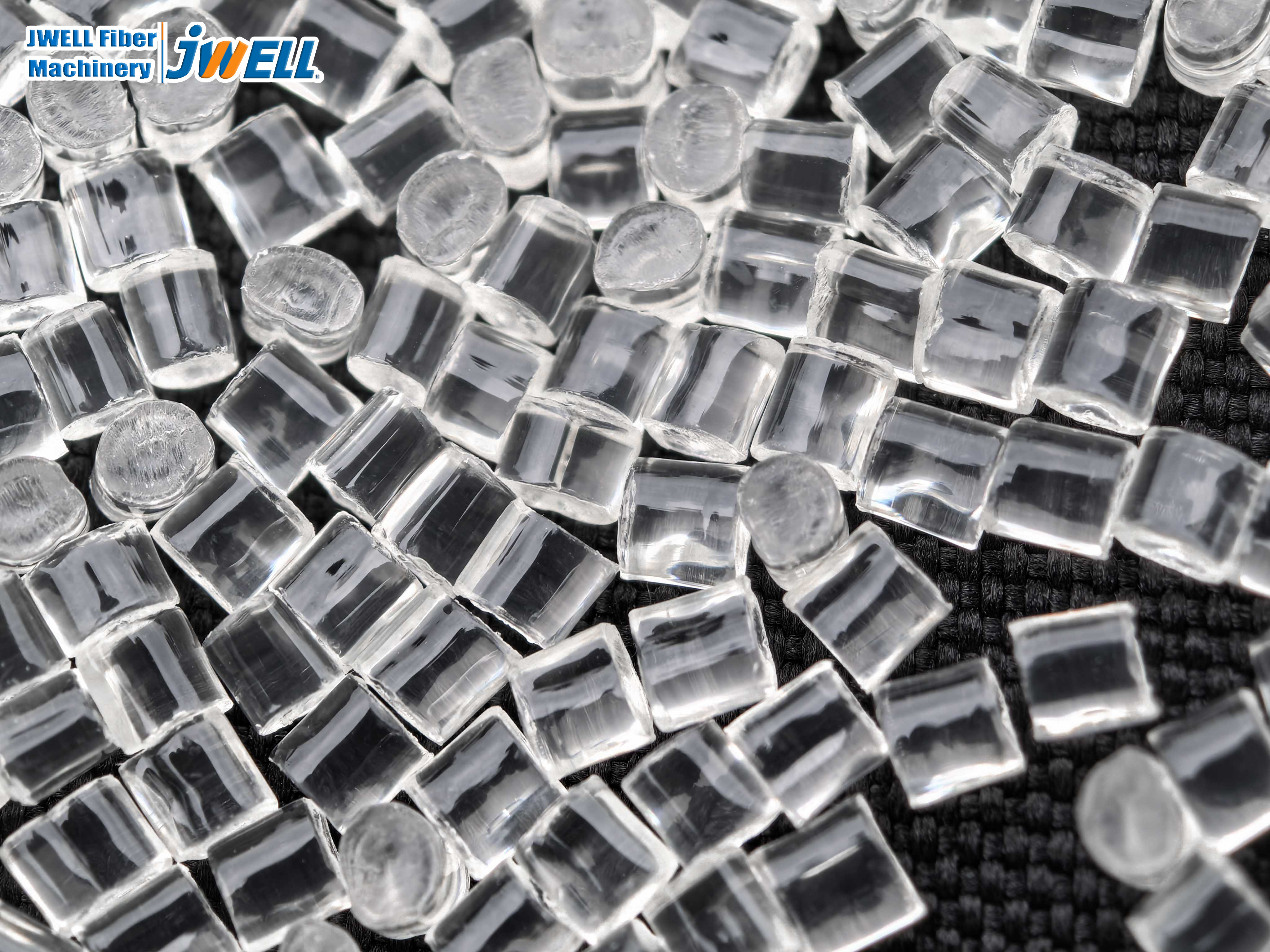 Recycelte PET-Flaschenflocken (hell)