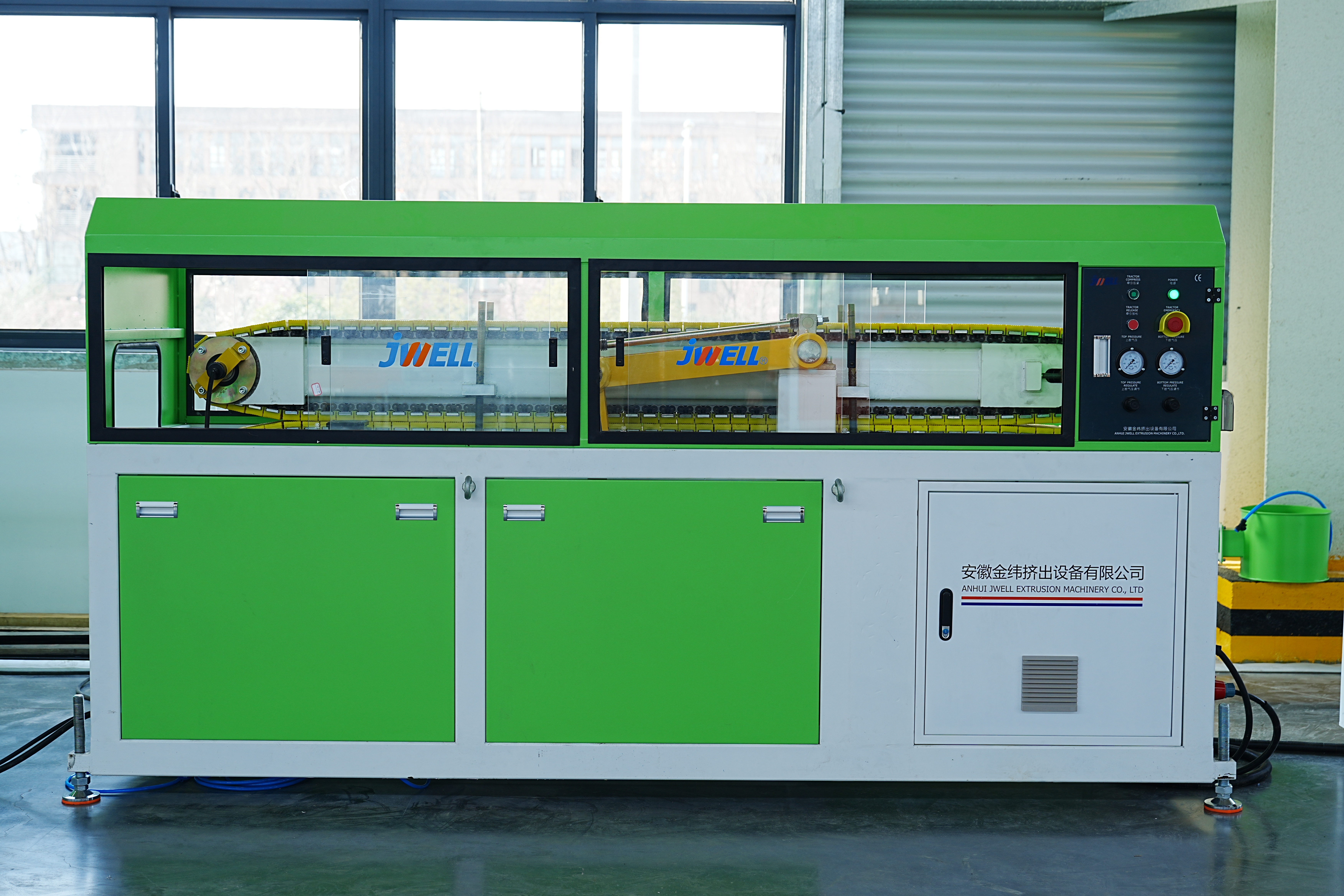Vollautomatische PVC-Deckenpaneel-Wandpaneel-Produktionslinie für die Innendekoration